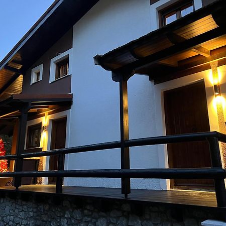 Mz Reindeer Ξενοδοχείο Kalívia Εξωτερικό φωτογραφία